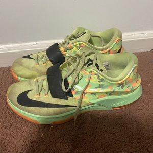 Nike Kd 7 Easter size 11.5